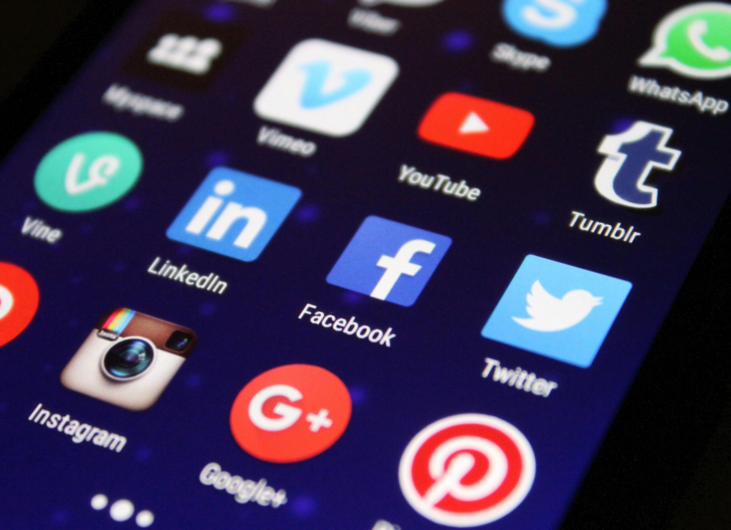 Social media marketing illustration for pool and spa companies to increase engagement and leads in Murfreesboro, TN